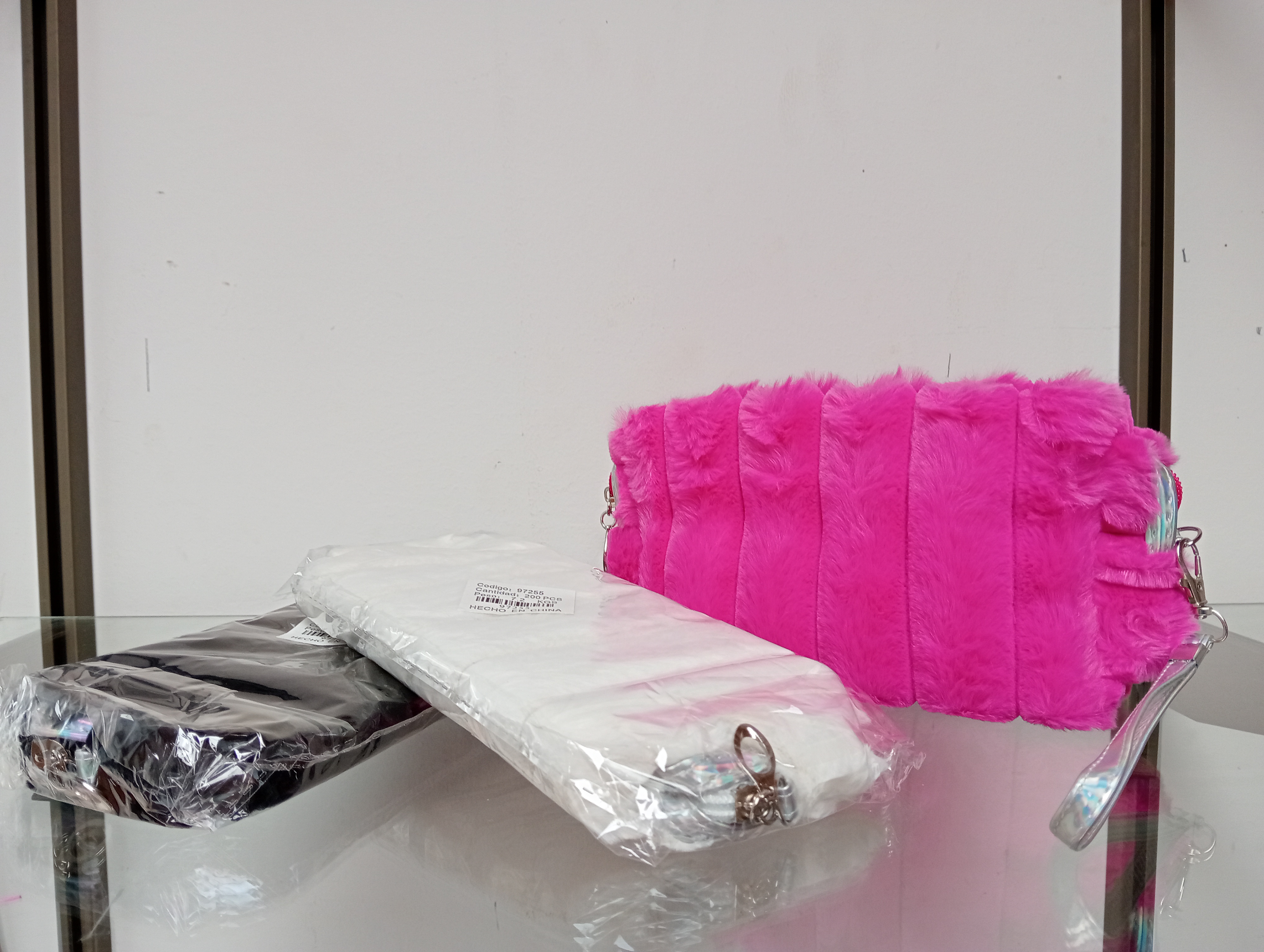 COSMETIQUERO PELUDITO